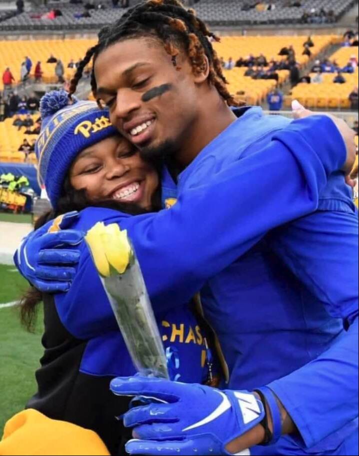 Damar Hamlin and his Mom Nina