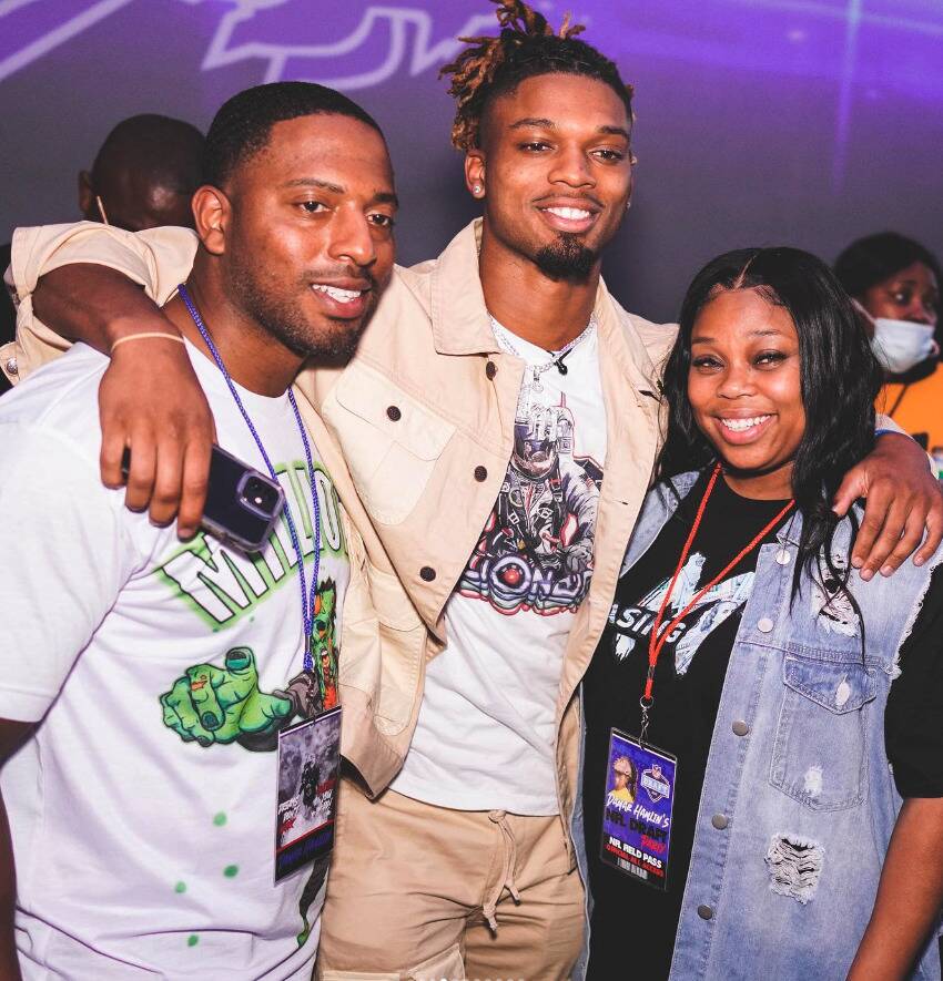 Damar and the Hamlin family