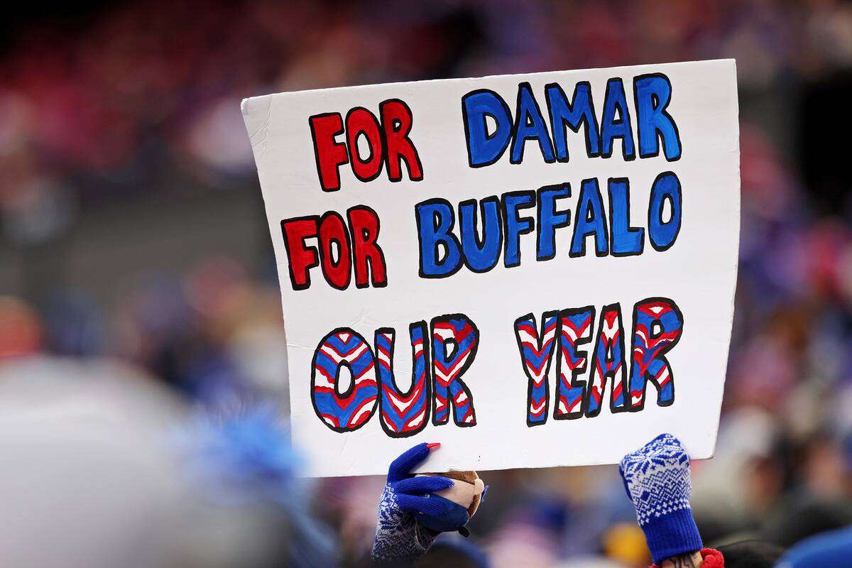 New England Patriots v Buffalo Bills