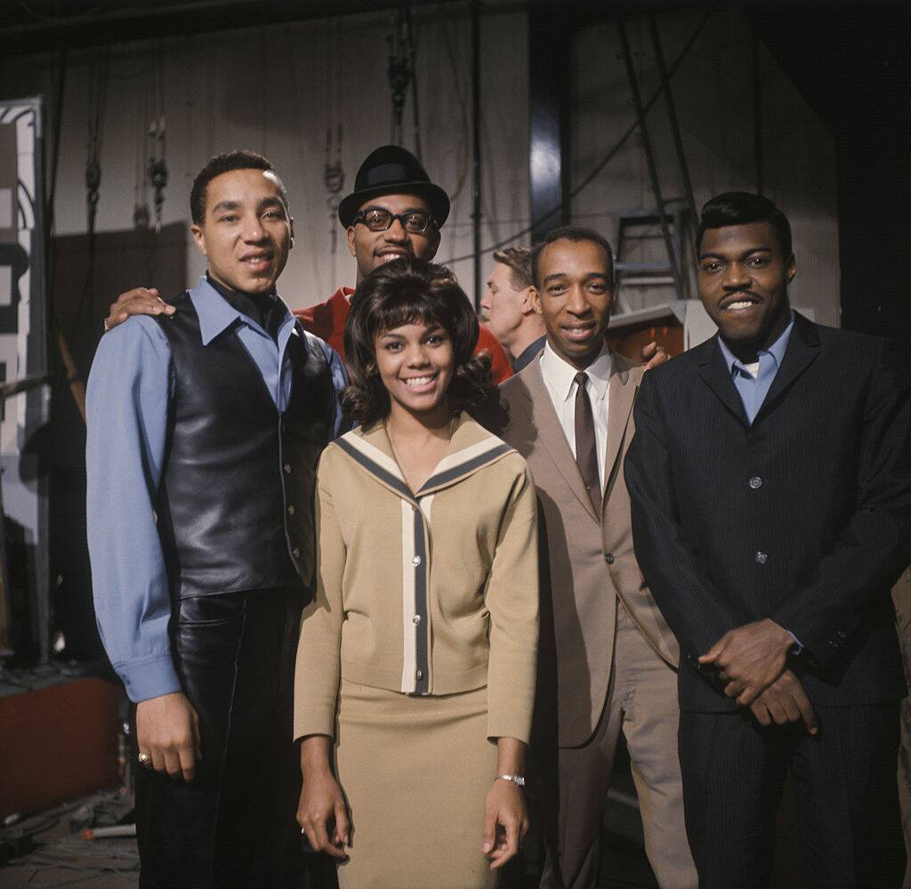 the miracles posing for a photo