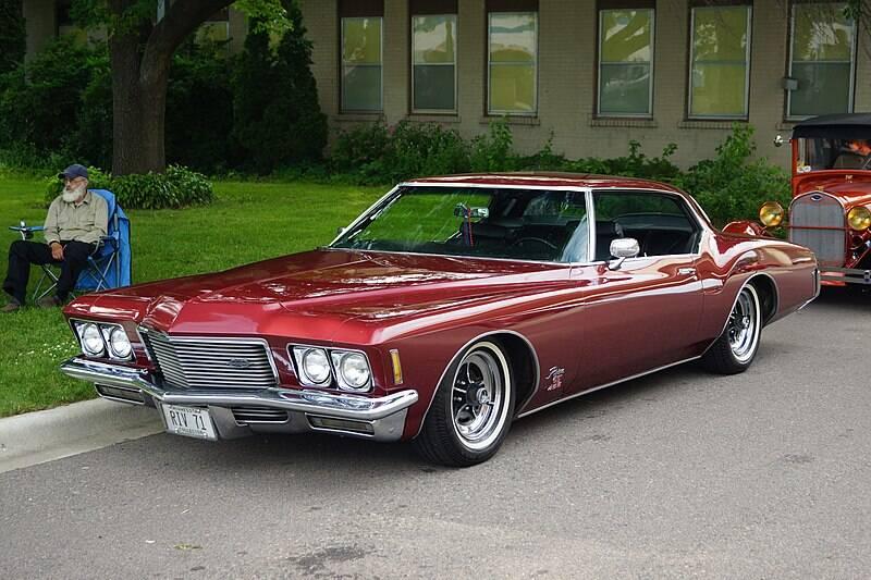 1971_Buick_Riviera_GS_(34873687733) 1971_Buick_Riviera_GS_(34873687733)