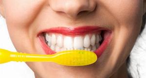 The Do’s And Don’ts Of Keeping Your Teeth White And Your Smile Sparkling