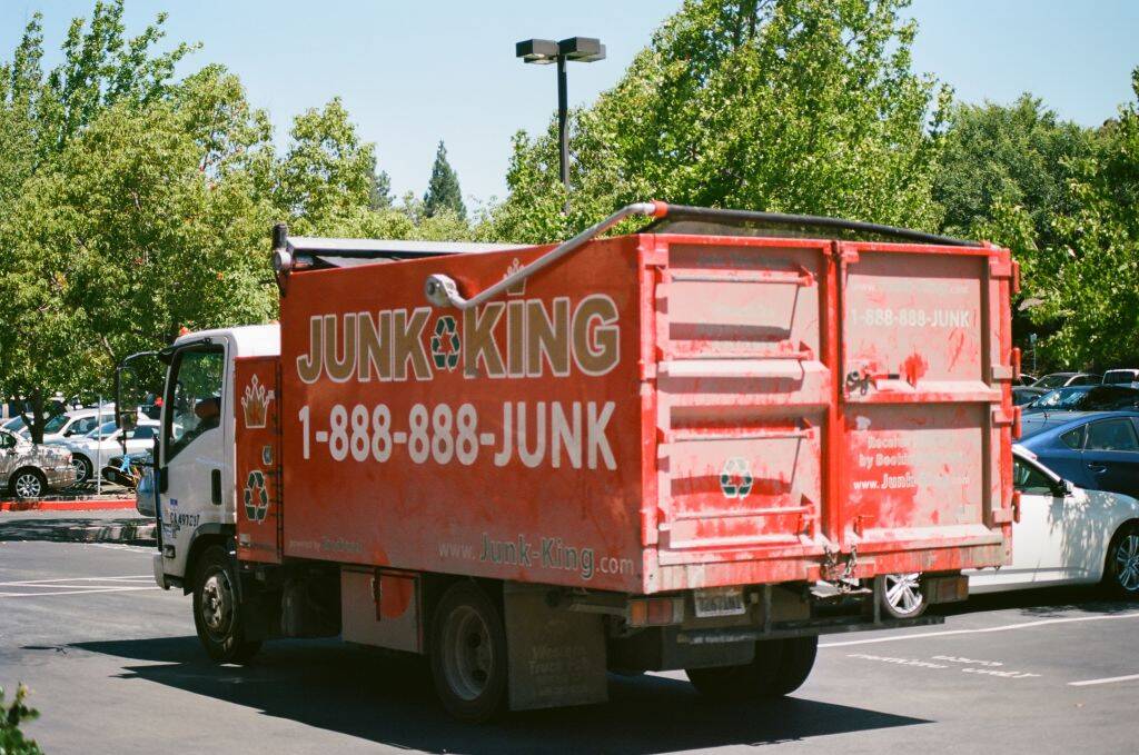 Junk truck