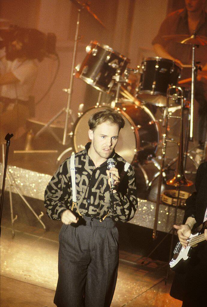 thomas dolby singing on stage
