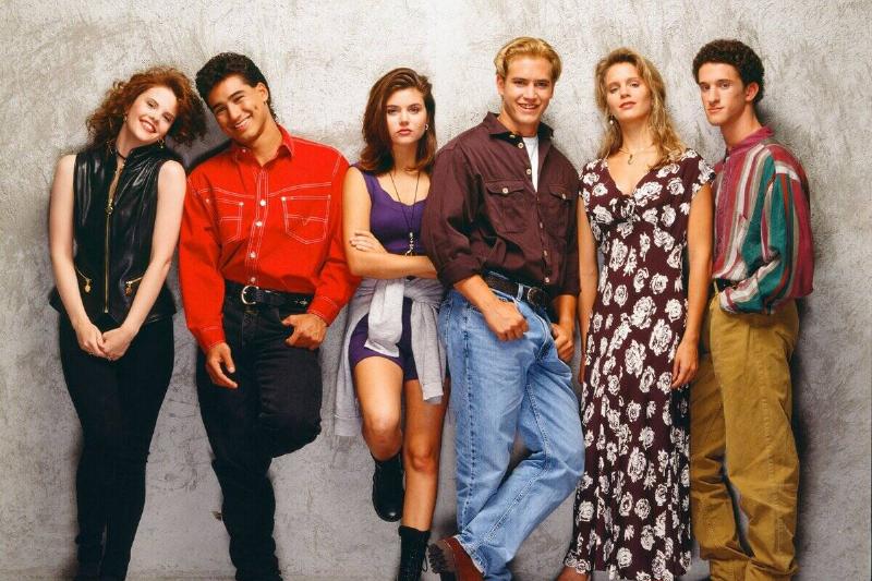 cast of saved by the bell: the college years
