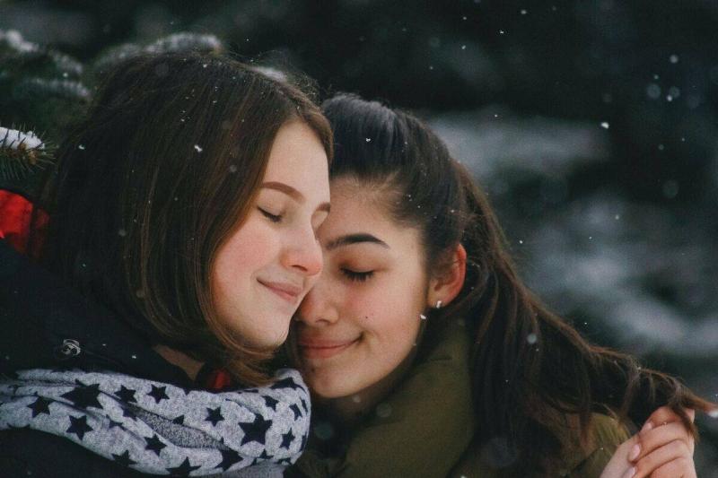 yuri-levin-paAaKl05ldM-unsplash