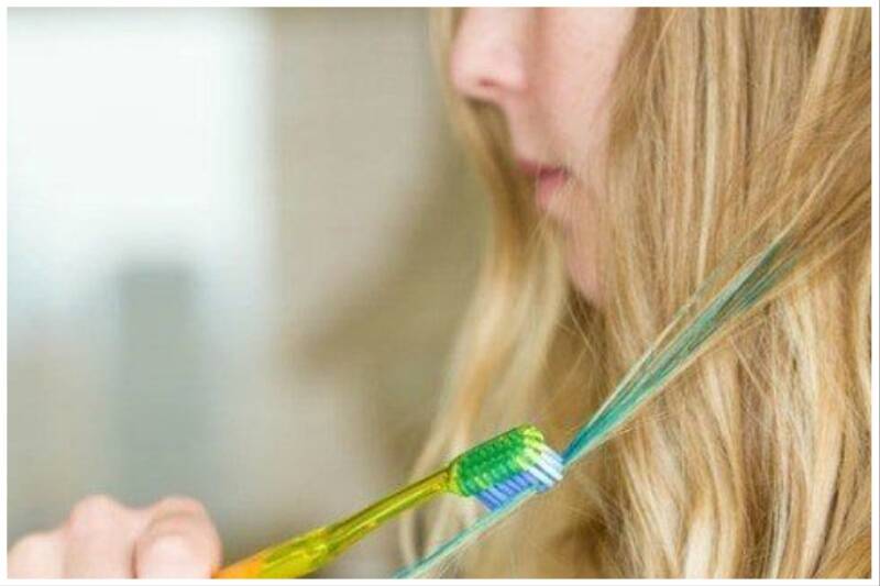 Toothbrush and dyeing hair