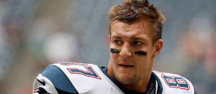 Former Patriots and Buccs star