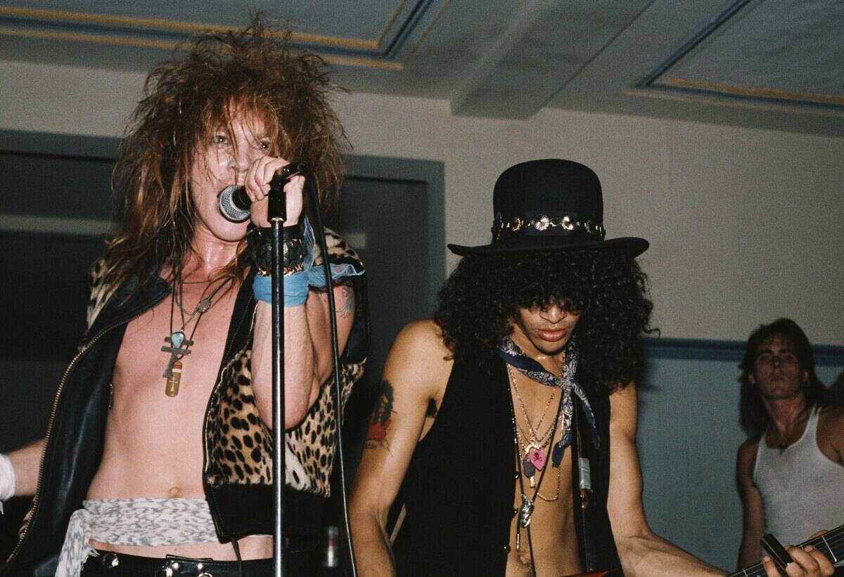 Guns n' Roses At UCLA Frat Party