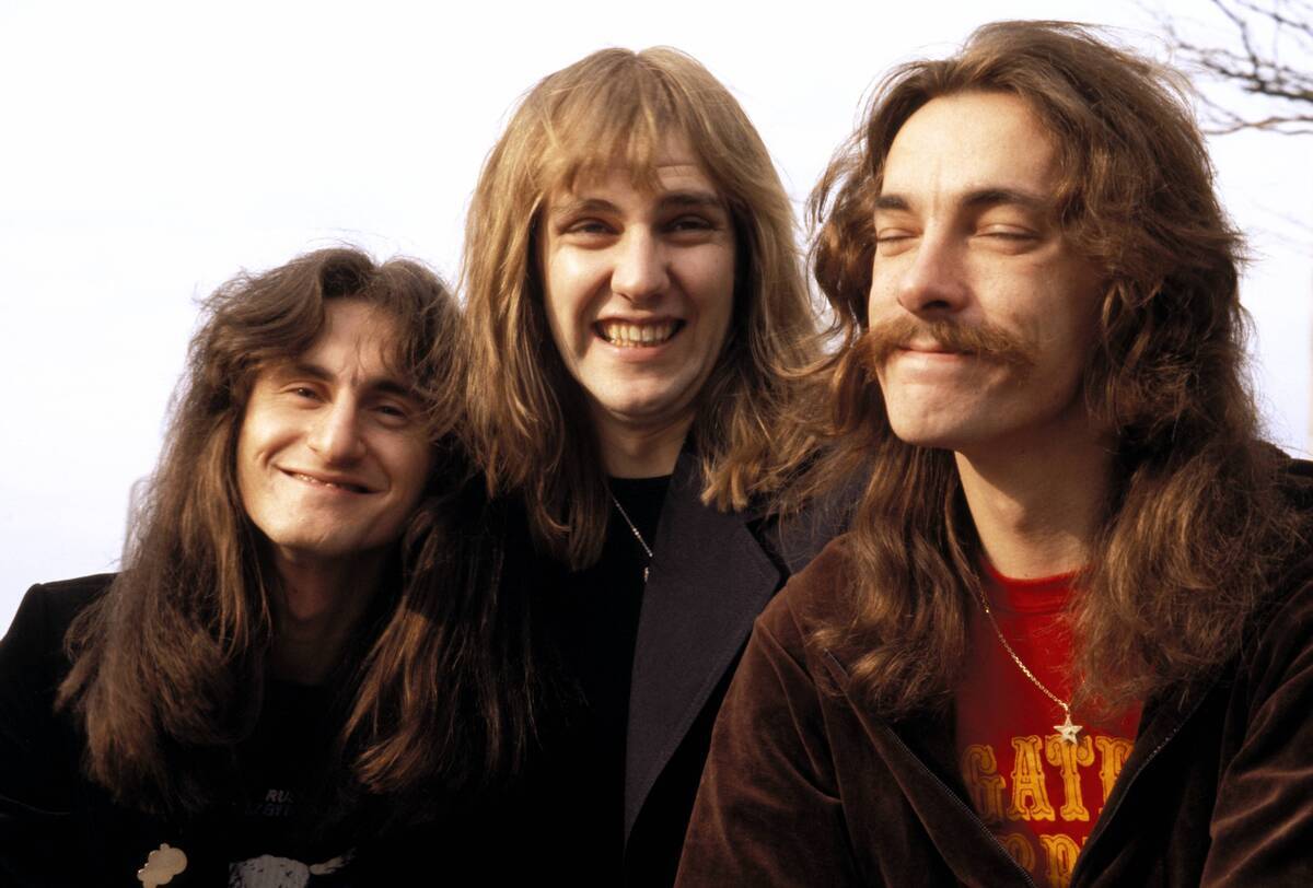 Photo of Alex LIFESON and RUSH and Geddy LEE and Neil PEART