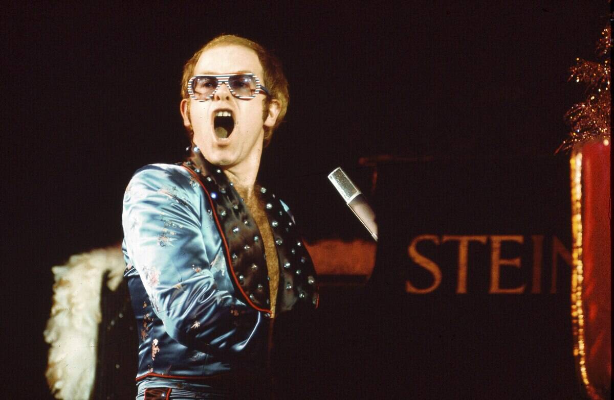 Photo of Elton JOHN