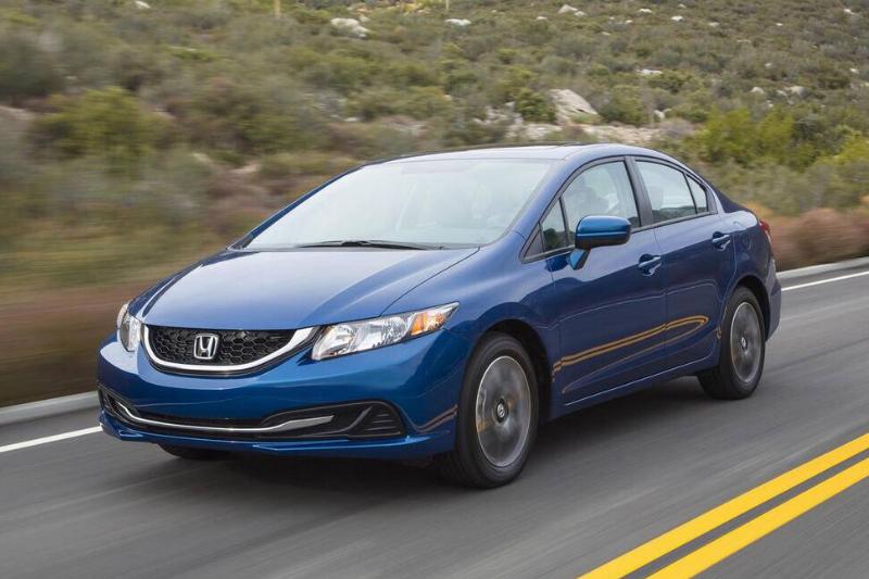 2013-honda-civic-sedan-front-view-driving-carbuzz-478794-1600 2013-honda-civic-sedan-front-view-driving-carbuzz-478794-1600