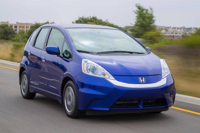2013-honda-fit-ev-front-view-driving-carbuzz-561247-1600 2013-honda-fit-ev-front-view-driving-carbuzz-561247-1600
