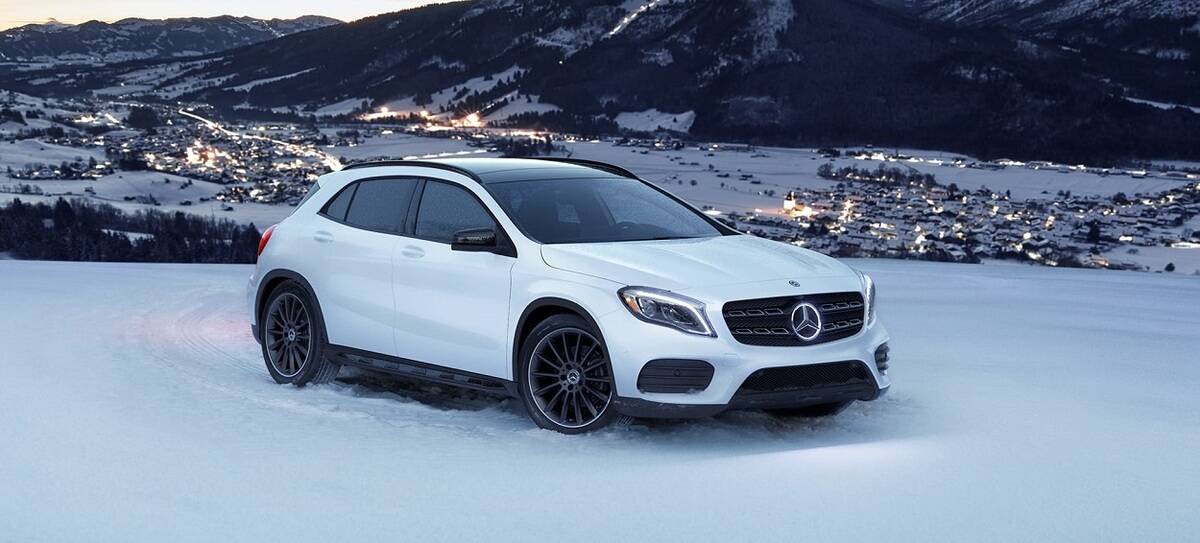 2020-GLA-SUV-HERO-DR
