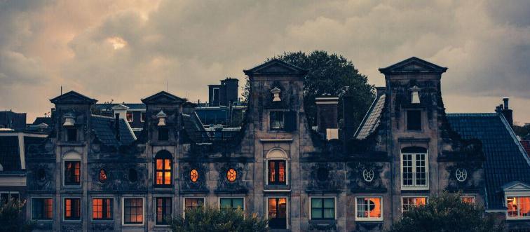 halloween haunted house