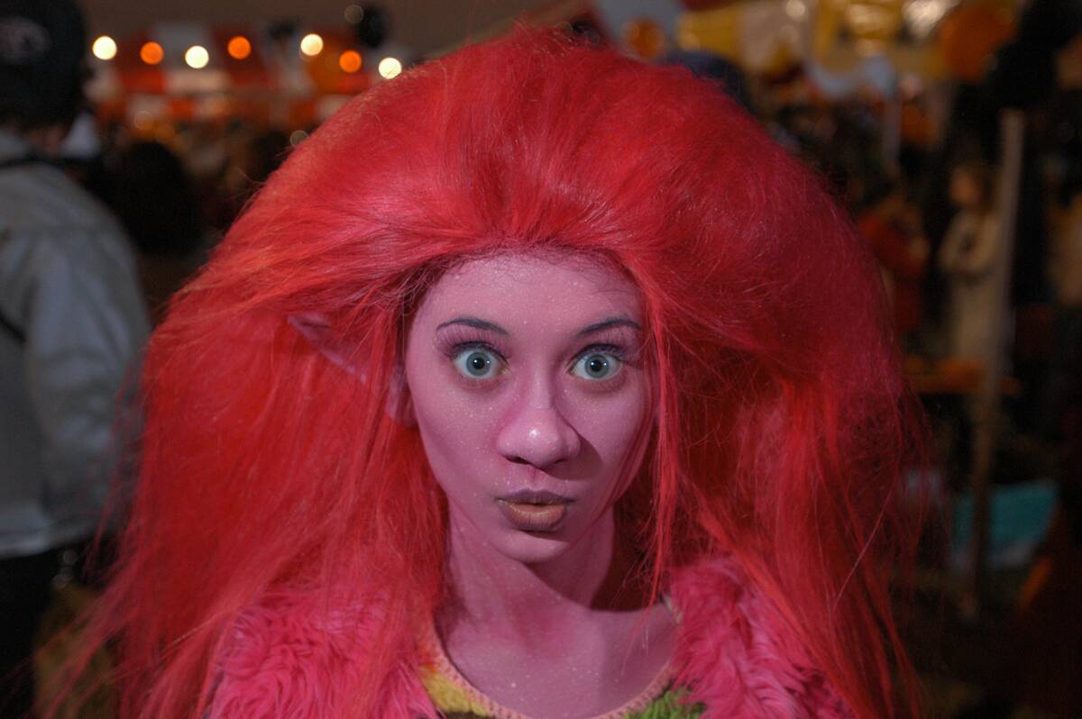 halloweentown-high_rGvJ3Y