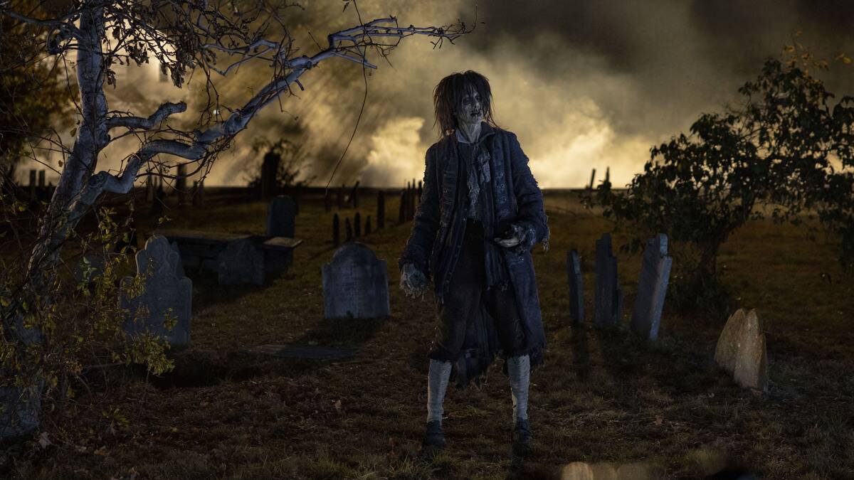 still from hocus pocus 2