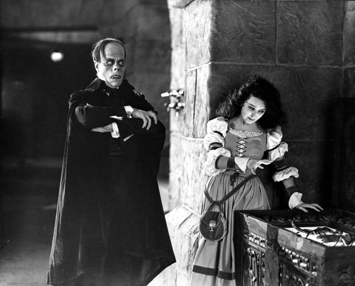 the-phantom-of-the-opera_UatEsx