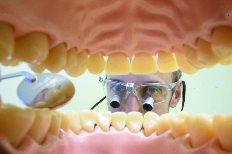 Illustration - Dental care in Lower Saxony