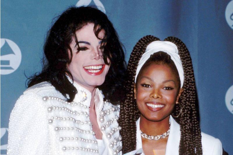 The 35th Annual GRAMMY Awards The 35th Annual GRAMMY Awards