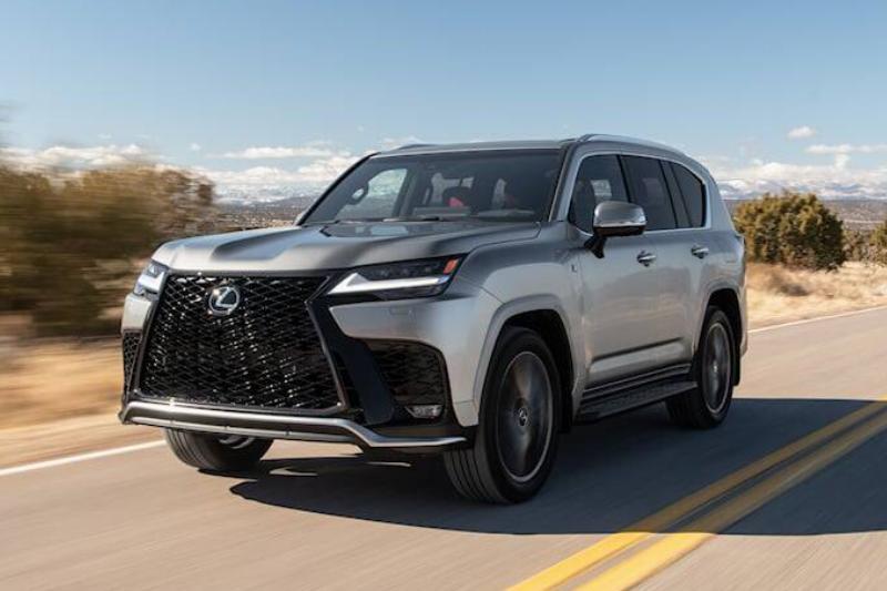 2024-lexus-lx-driving-front-angle-carbuzz-943125 2024-lexus-lx-driving-front-angle-carbuzz-943125