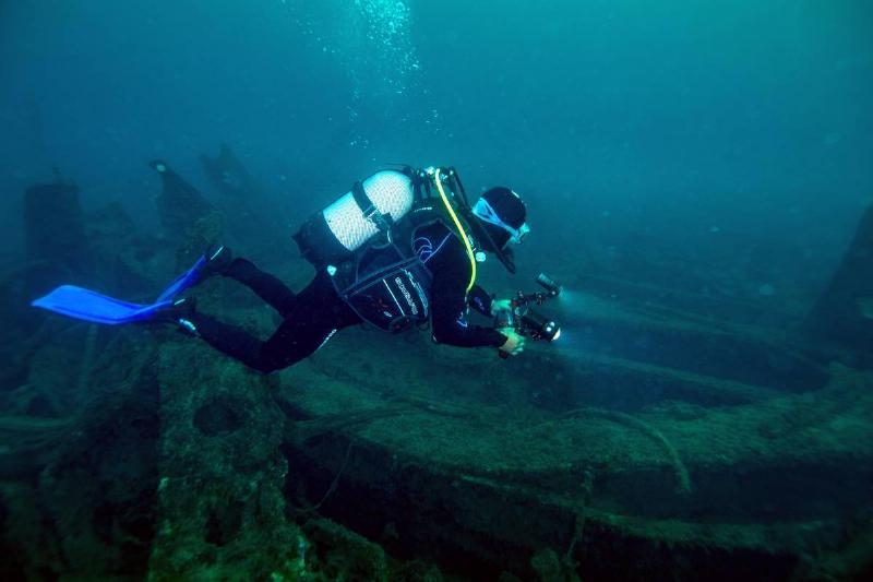 the-shipwreck-of-h.m.s.-majestic-in-gallipoli-historical-underwater-park.-18825 the-shipwreck-of-h.m.s.-majestic-in-gallipoli-historical-underwater-park.-18825