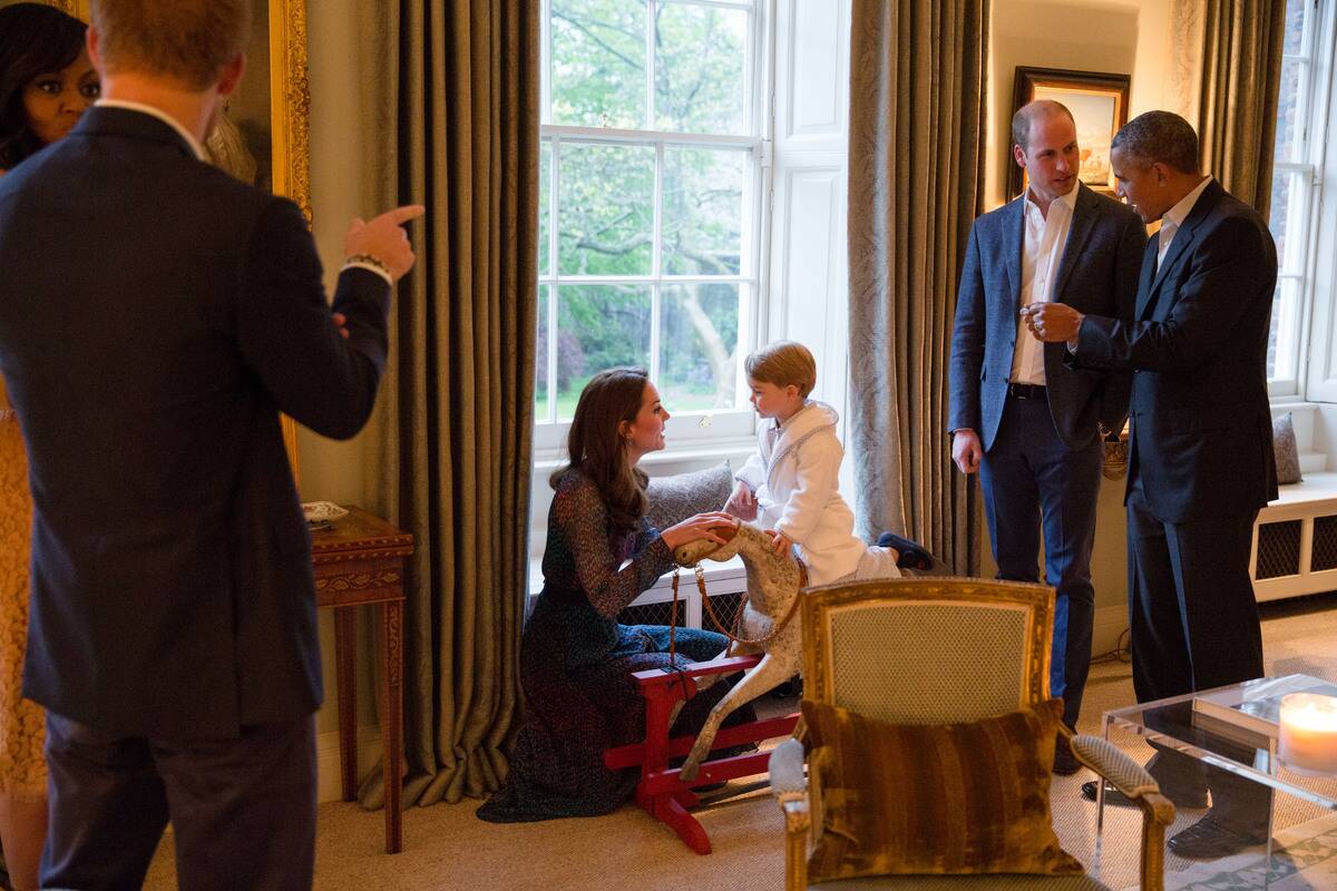 The first family Dines At Kensington Palace