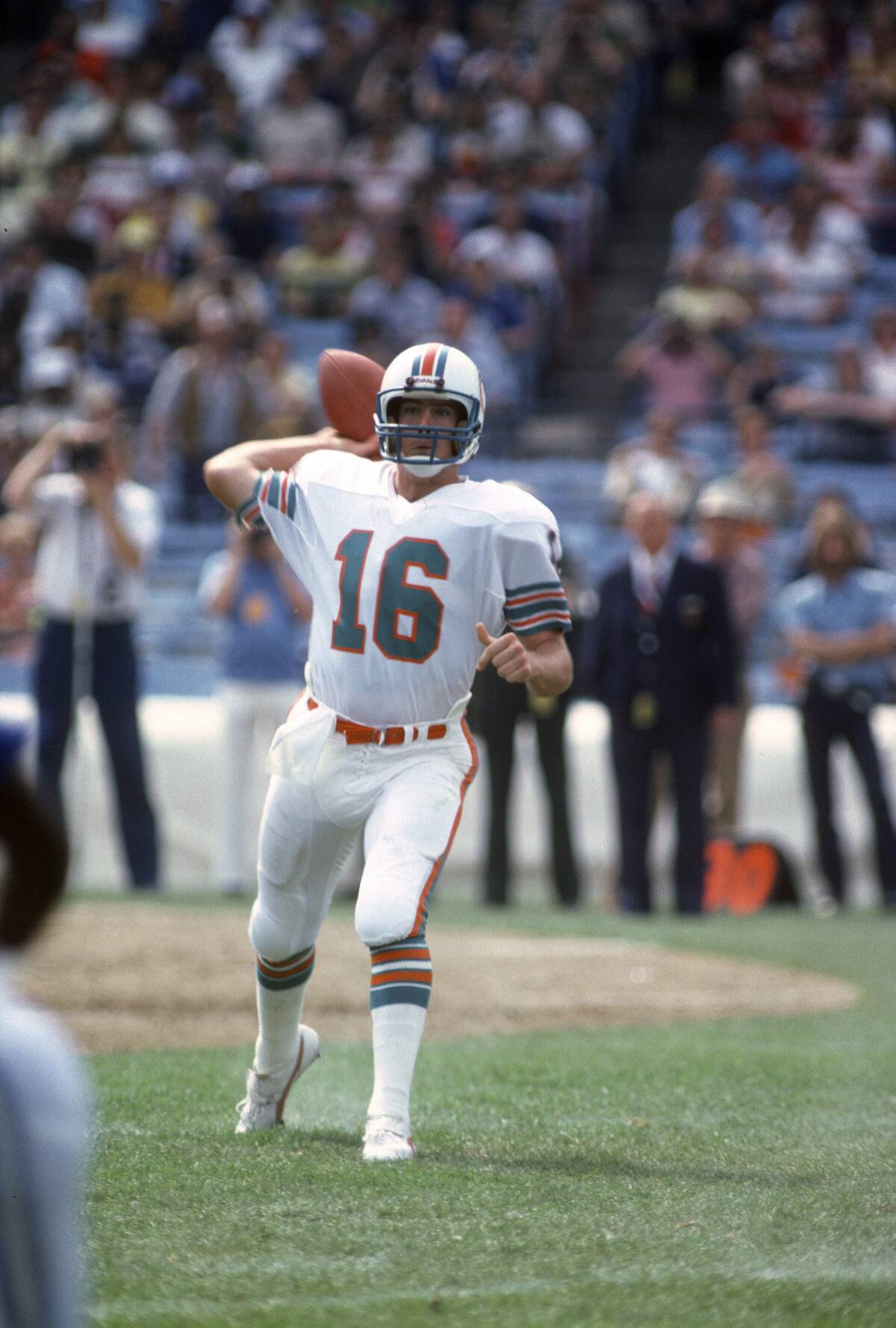 Miami Dolphins v Baltimore Colts