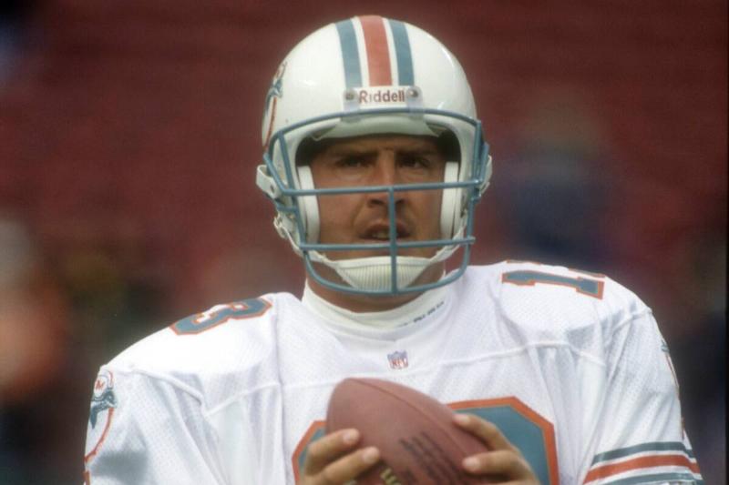 Miami Dolphins V New York Jets Miami Dolphins V New York Jets