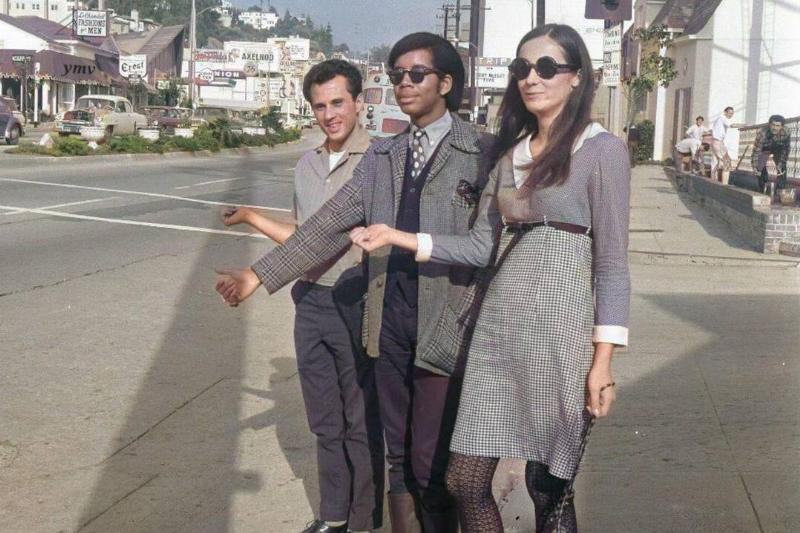 hitchhike hitchhike