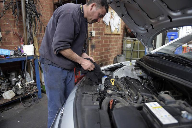 Images of Workers As Australia Jobless Rate Falls Amid National Election Hiring Boost