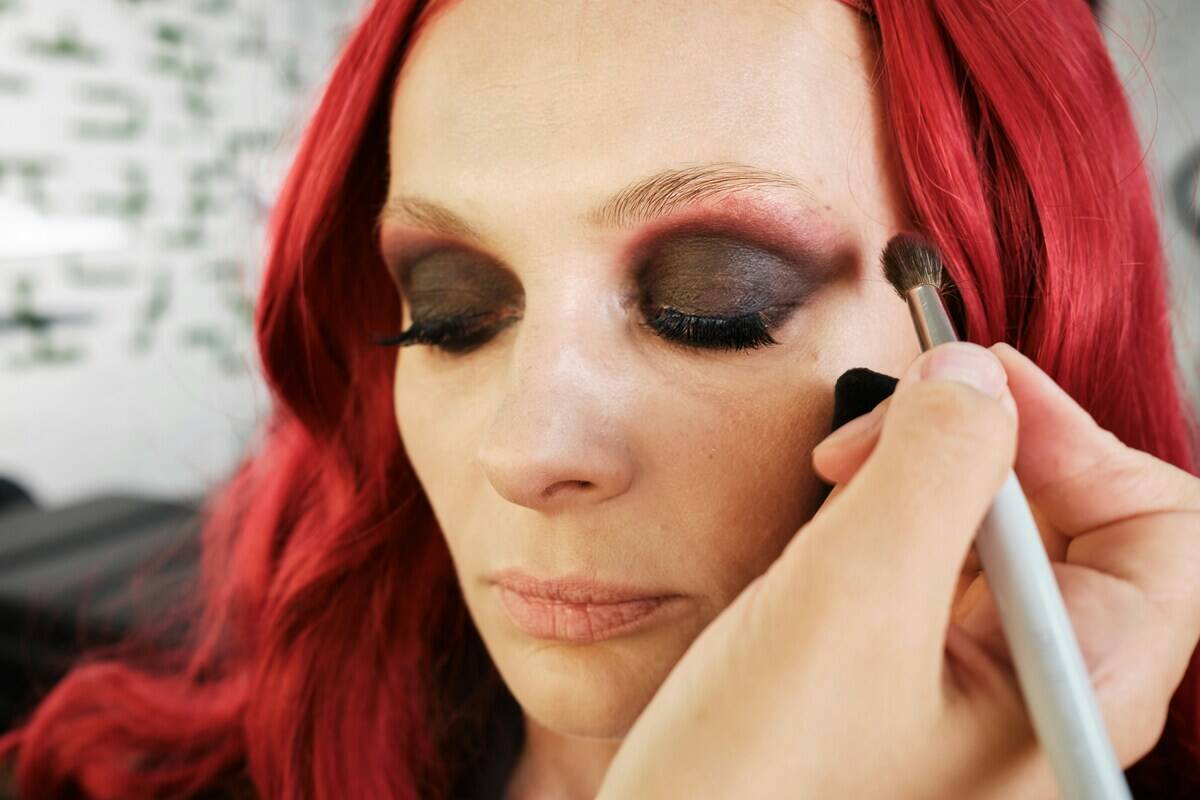 andrej-lisakov-EdUylMdoqQk-unsplash