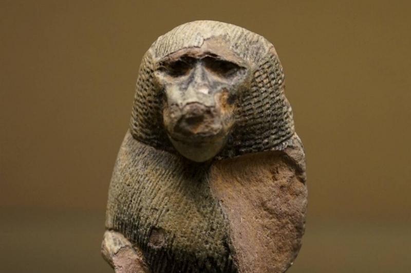 Glazed stone figurine of the Egyptian god Thoth Glazed stone figurine of the Egyptian god Thoth