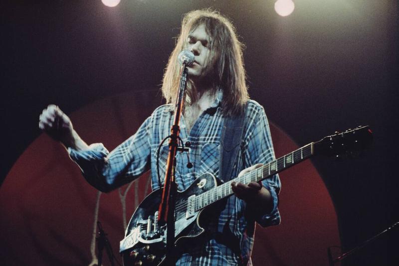 Neil Young Live At Hammersmith Odeon