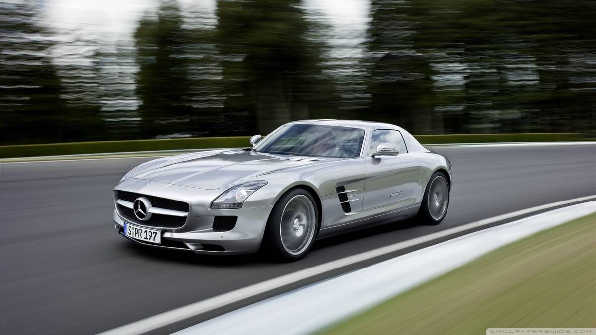 Mercedes-Benz SLS AMG