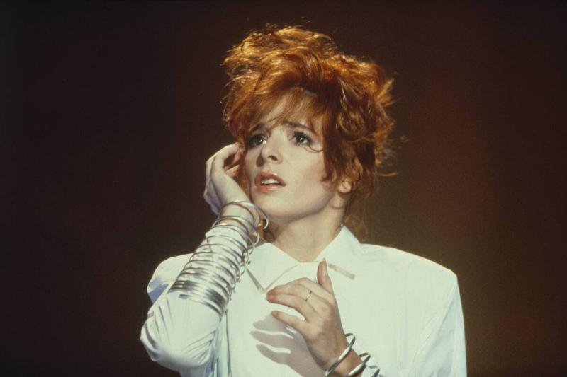 French Singer Mylene Farmer Performs on Television