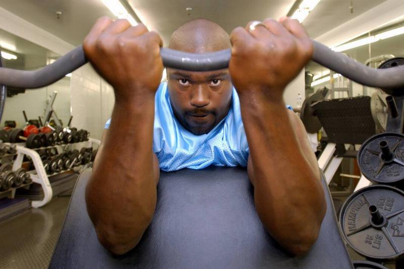 Warren Sapp Works Out in Gym Warren Sapp Works Out in Gym