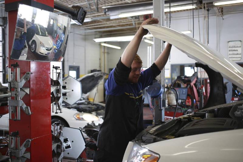 Inside a Goodyear Tire Service Center As Company Sees 10-15 Percent Growth In 2015