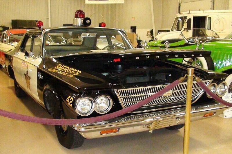 Chrysler_1963_Enforcer_Special_Police_Car_Based_on_Newport_4-Door_Sedan Chrysler_1963_Enforcer_Special_Police_Car_Based_on_Newport_4-Door_Sedan