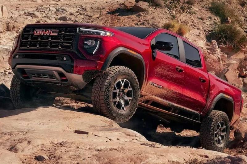 2024-canyon-overview-capability-feature-off-road-suspension-1920x960-24pgcn00323_blog