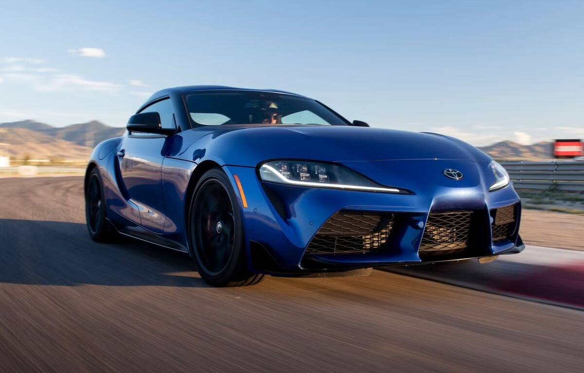 2025-toyota-gr-supra-premium-front-quarter-beauty-shot