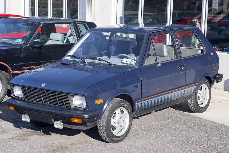 1988_Yugo_GV_in_Blue,_front_left 1988_Yugo_GV_in_Blue,_front_left