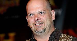 Felony Charges And Stolen Jewels – Dark Behind-The-Secrets Of “Pawn Stars” Fans Never Knew