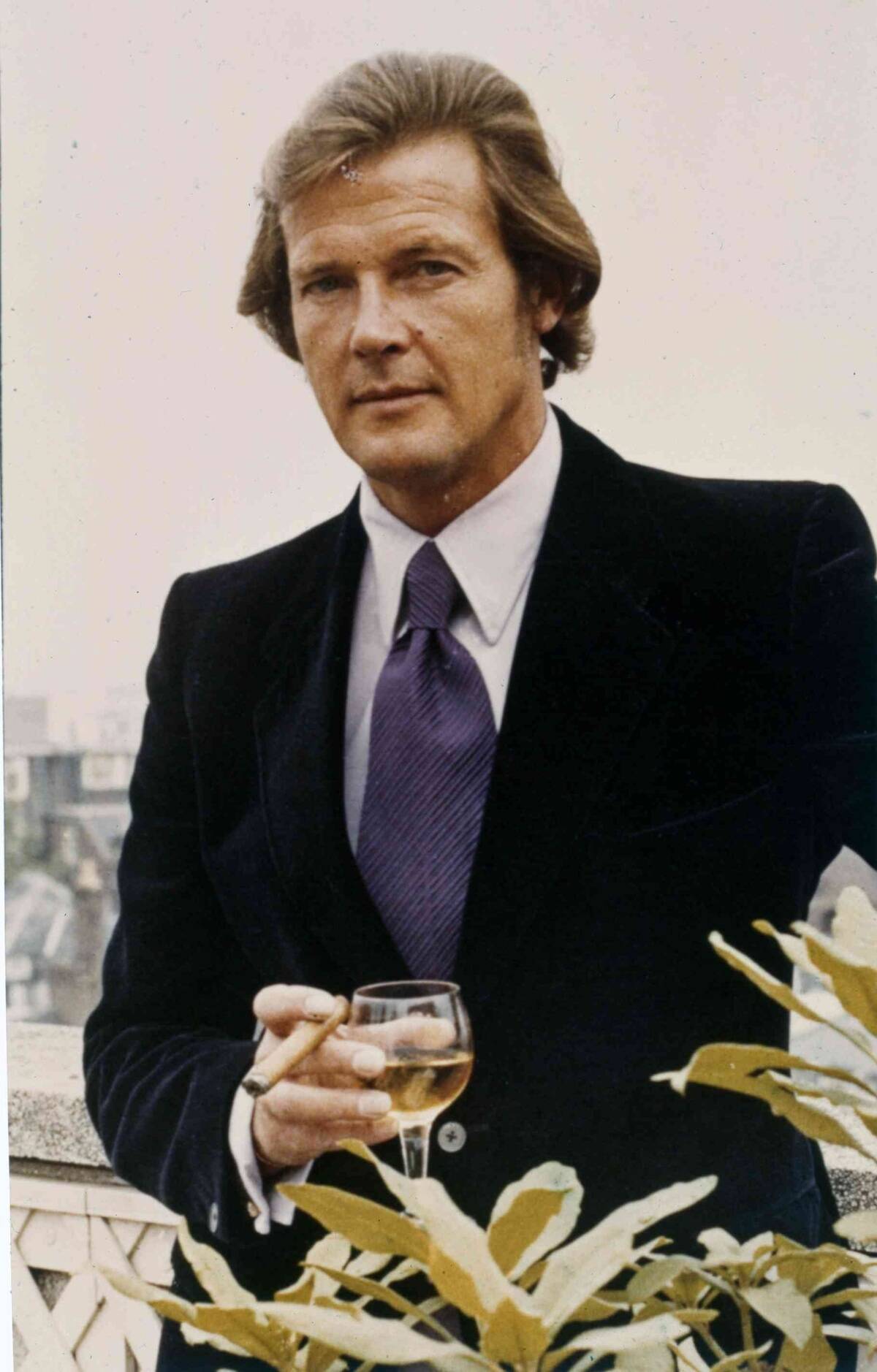 the-persuaders_Ibq2xy