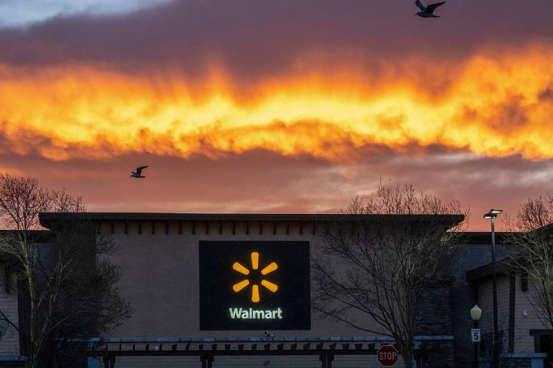 Walmart Profit Forecast Falls Short On Slowing Growth