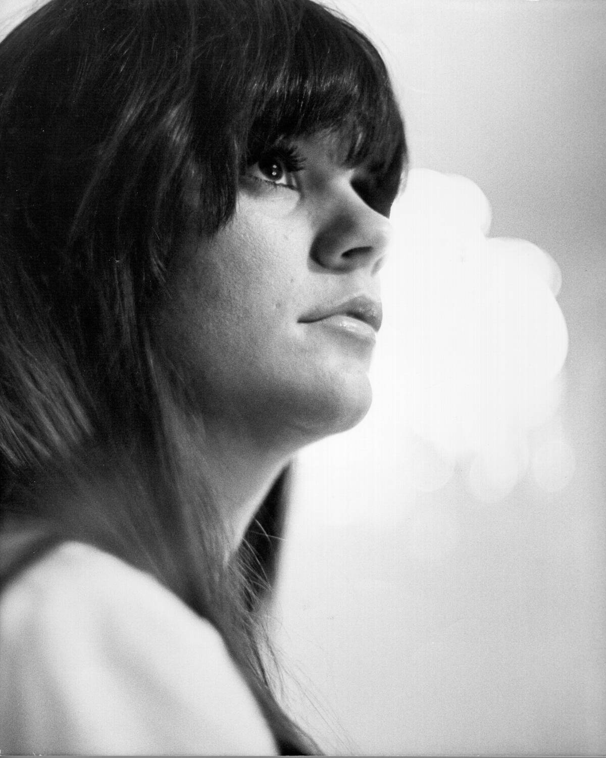 Photo of Linda Ronstadt