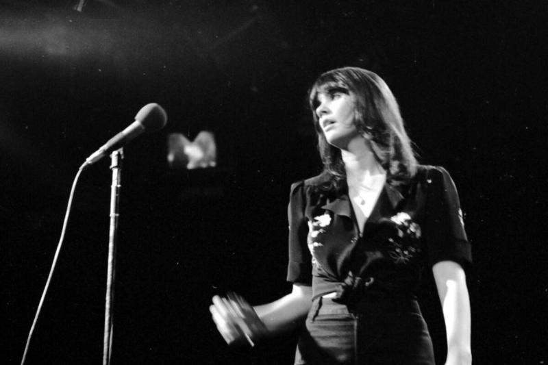 Photo of Linda Ronstadt