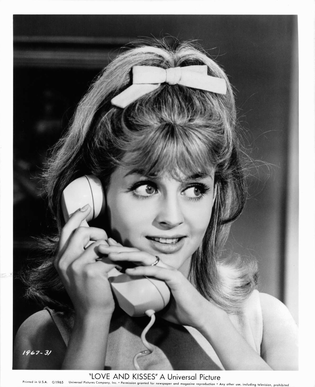 Kristin Nelson In 'Love And Kisses'