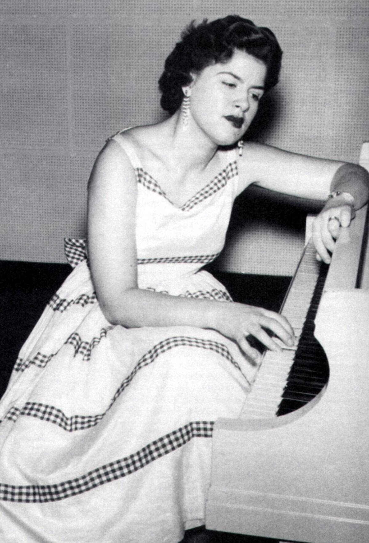 Photo of Patsy CLINE