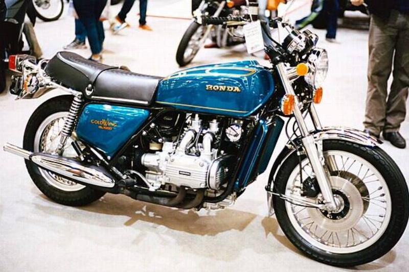1975_Honda_GL1000_Gold_Wing